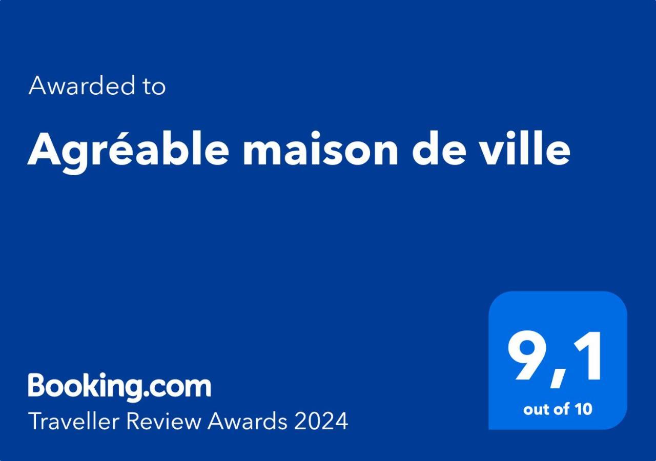 Agreable Maison De Ville Eyragues Bagian luar foto